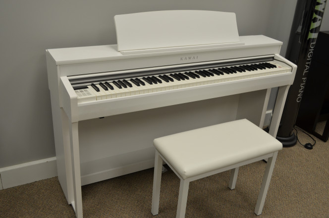 2017 DEMO MODEL Kawai CN37 WHITE - Digital Pianos